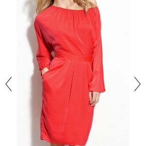 BCBGMAXAZRIA Cladiana off shoulder dress. Color🔥